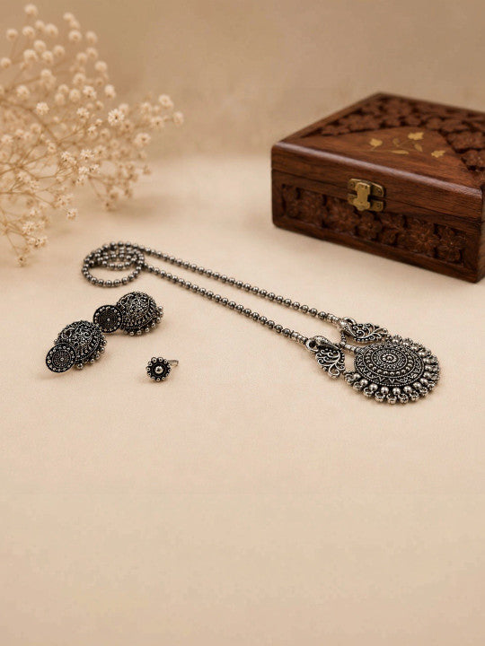 Navratri Special Oxidized Silver Round Pendant Necklace Set