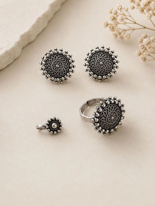 Navratri Special Oxidized Silver Square Pendant Necklace Set